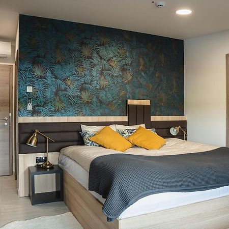 B&B La Siesta Markovci ภายนอก รูปภาพ