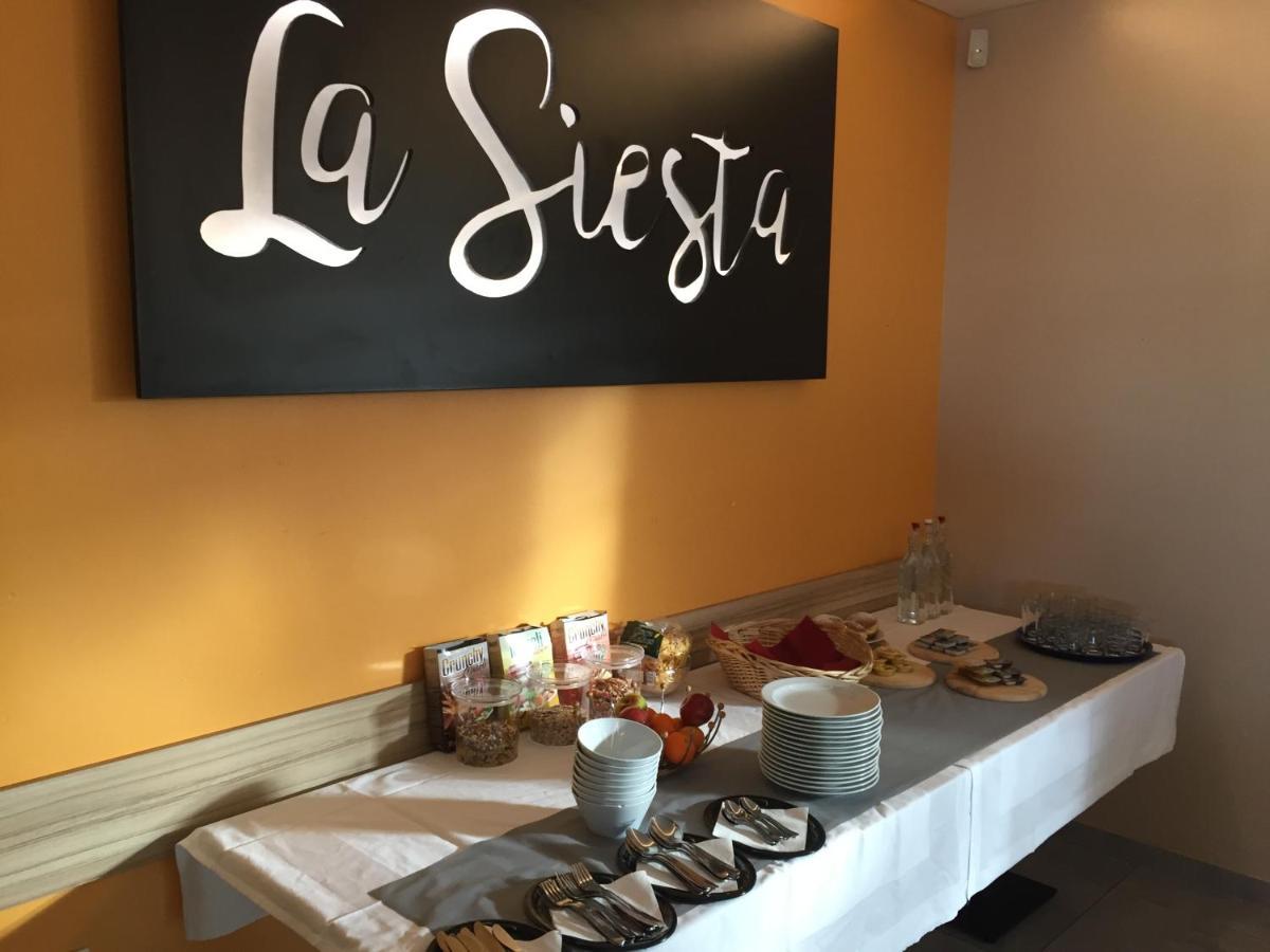B&B La Siesta Markovci ภายนอก รูปภาพ